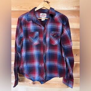 Wrangler red and blue plaid Snap Button Button Up Shirt size Large